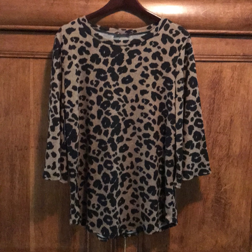 Bombom Leopard Print Tunic / Top